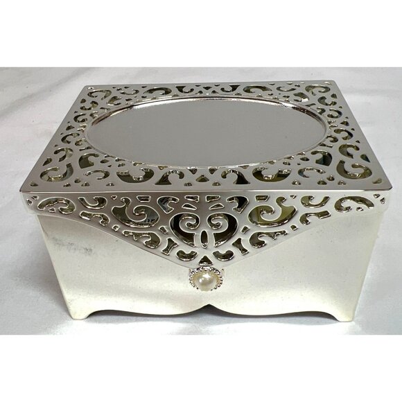 Silver-Plated Jewelry Box With Filigree Design & Velvet Lining For Keepsakes - Picture 1 of 7